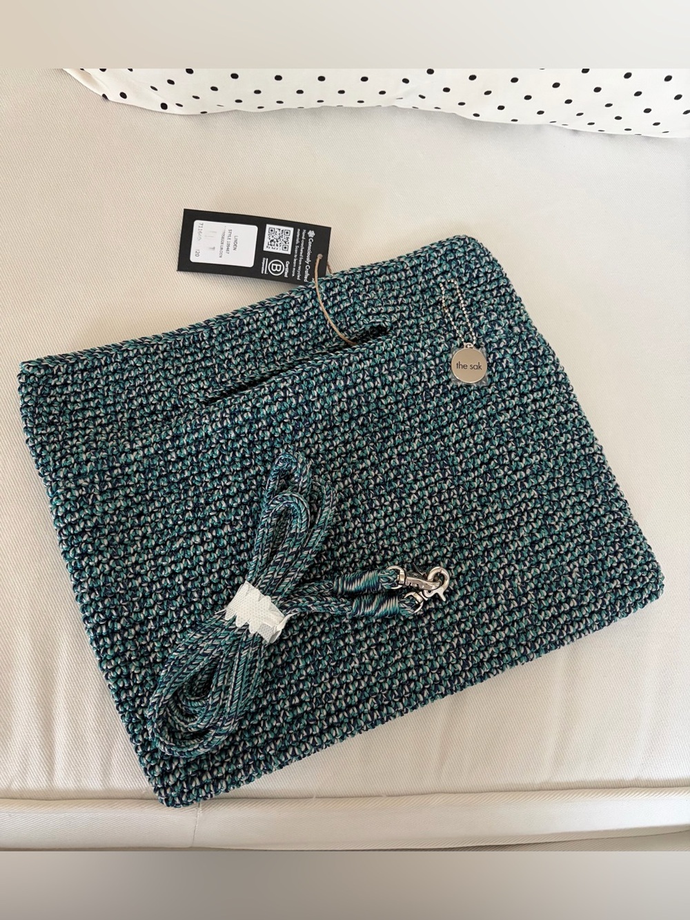 New w tags The Sak Linden Turquoise Crochet Convertibles Crossbody Clutch Bag